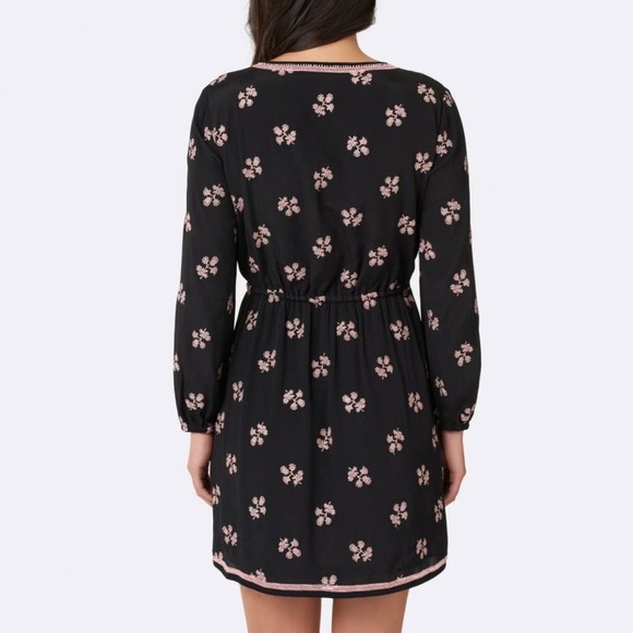 FOREVER NEW Dahlia Day Embroidered Long Sleeve Mini Dress - Picture 7 of 16